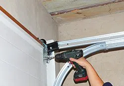 Bloomfield Hills Metro Garage Door Repair Service Bloomfield Hills, MI 248-504-0127 - installation-side